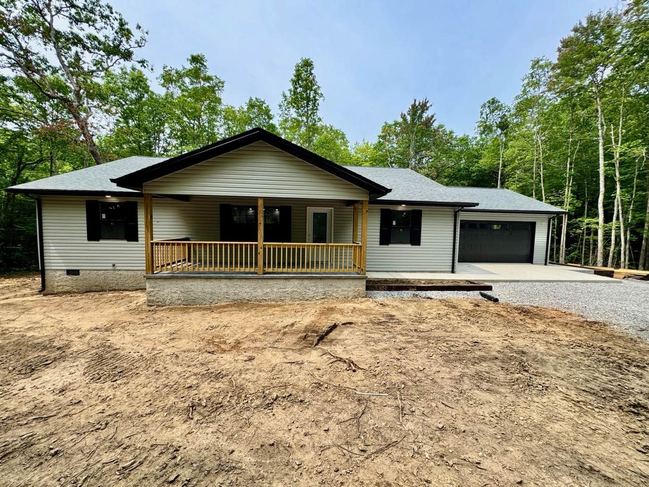 120 Edwards Court - Photo 1
