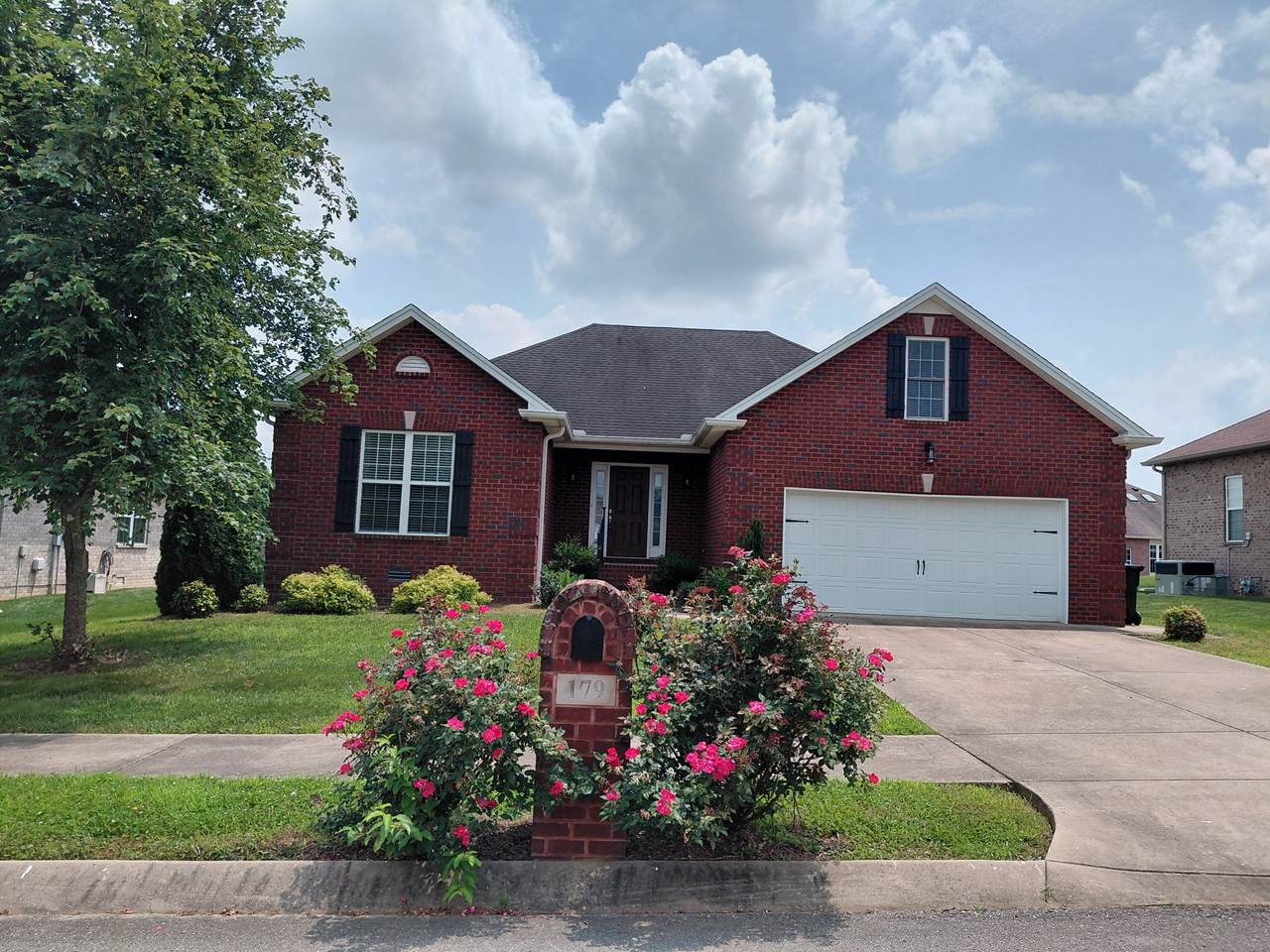 179 Avalon Dr - Photo 1