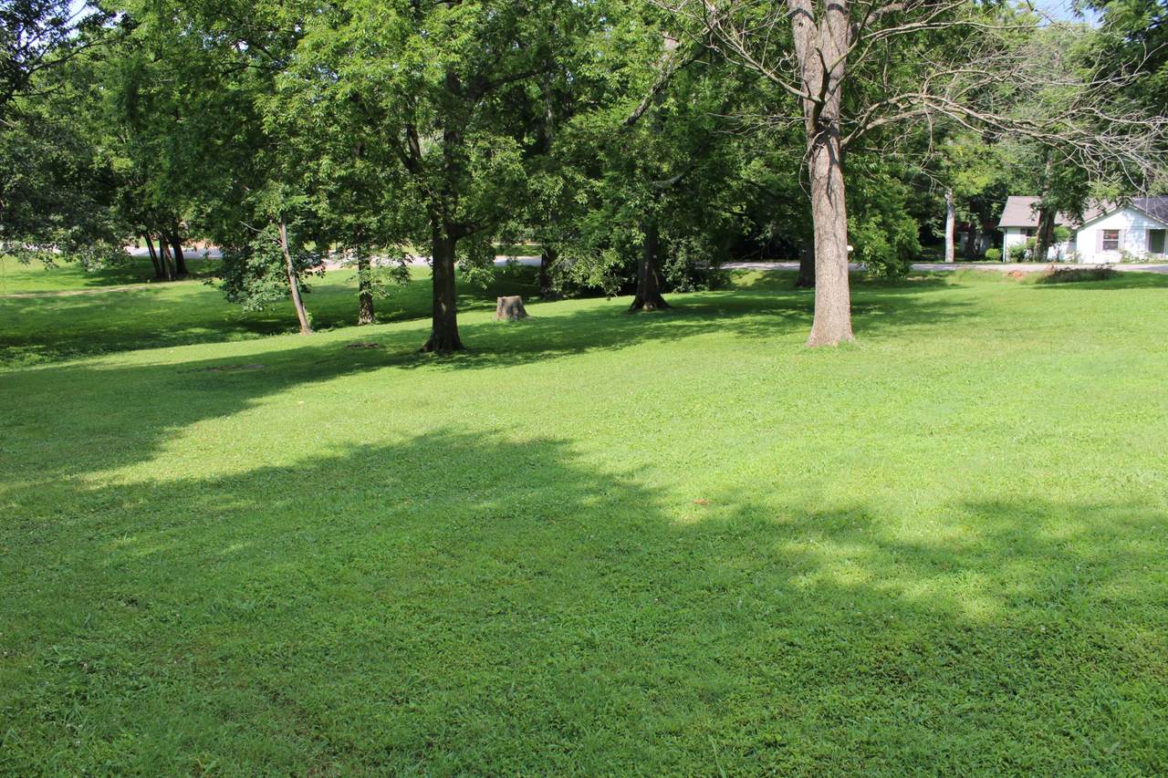 https://bt-photos.global.ssl.fastly.net/nashville/1280_boomver_1_RTC2908293-1.jpg