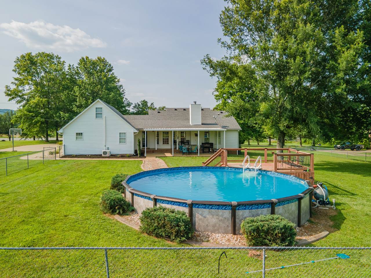 https://bt-photos.global.ssl.fastly.net/nashville/1280_boomver_1_RTC2908599-1.jpg