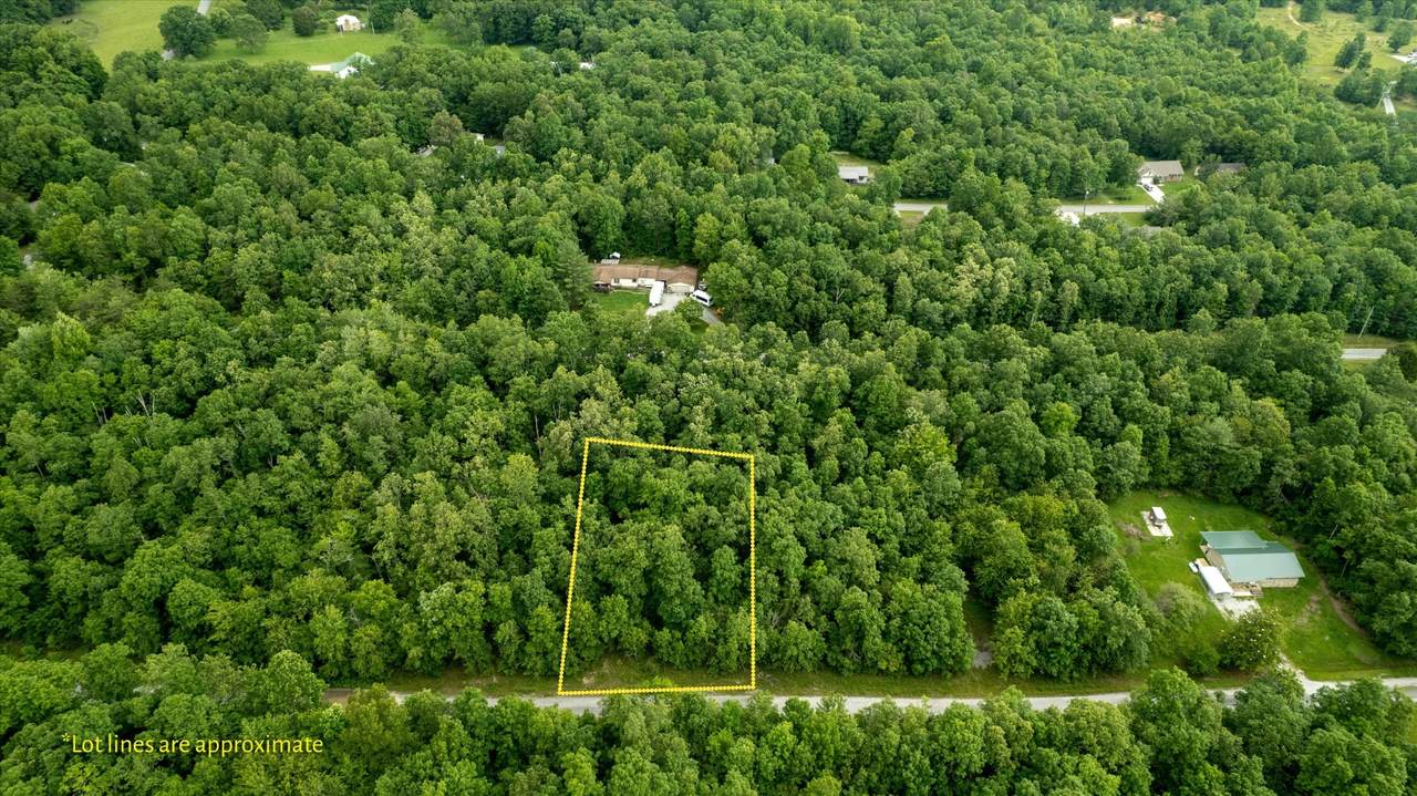 1012 Hopi Dr - Photo 1