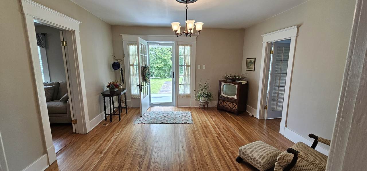 https://bt-photos.global.ssl.fastly.net/nashville/1280_boomver_1_RTC2912235-1.jpg
