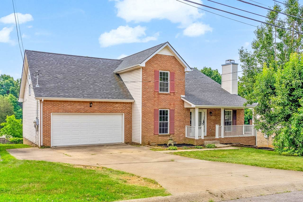 1493 Buchanon Dr - Photo 1