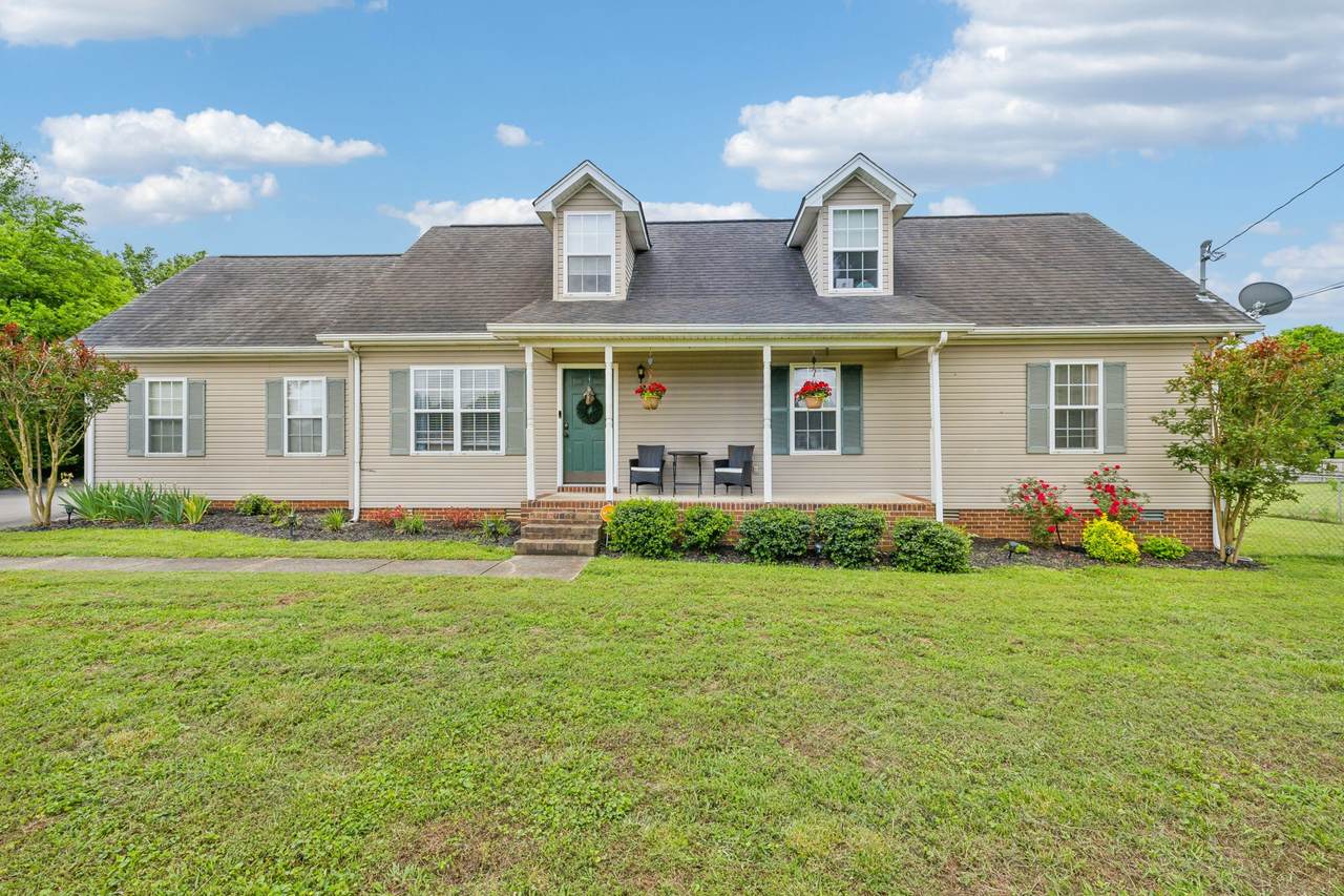 113 Beck Ct - Photo 1