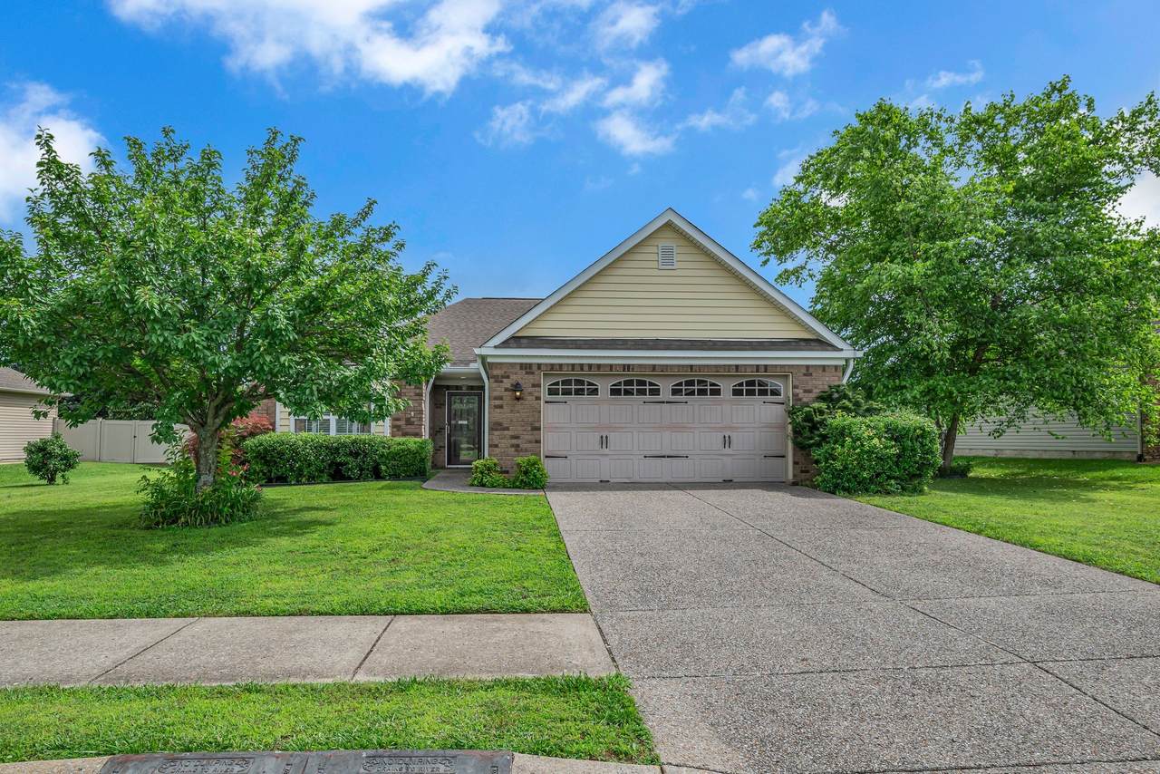 506 Callie Ave - Photo 1