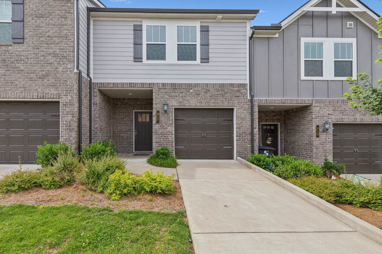 817 Arrington Way - Photo 1