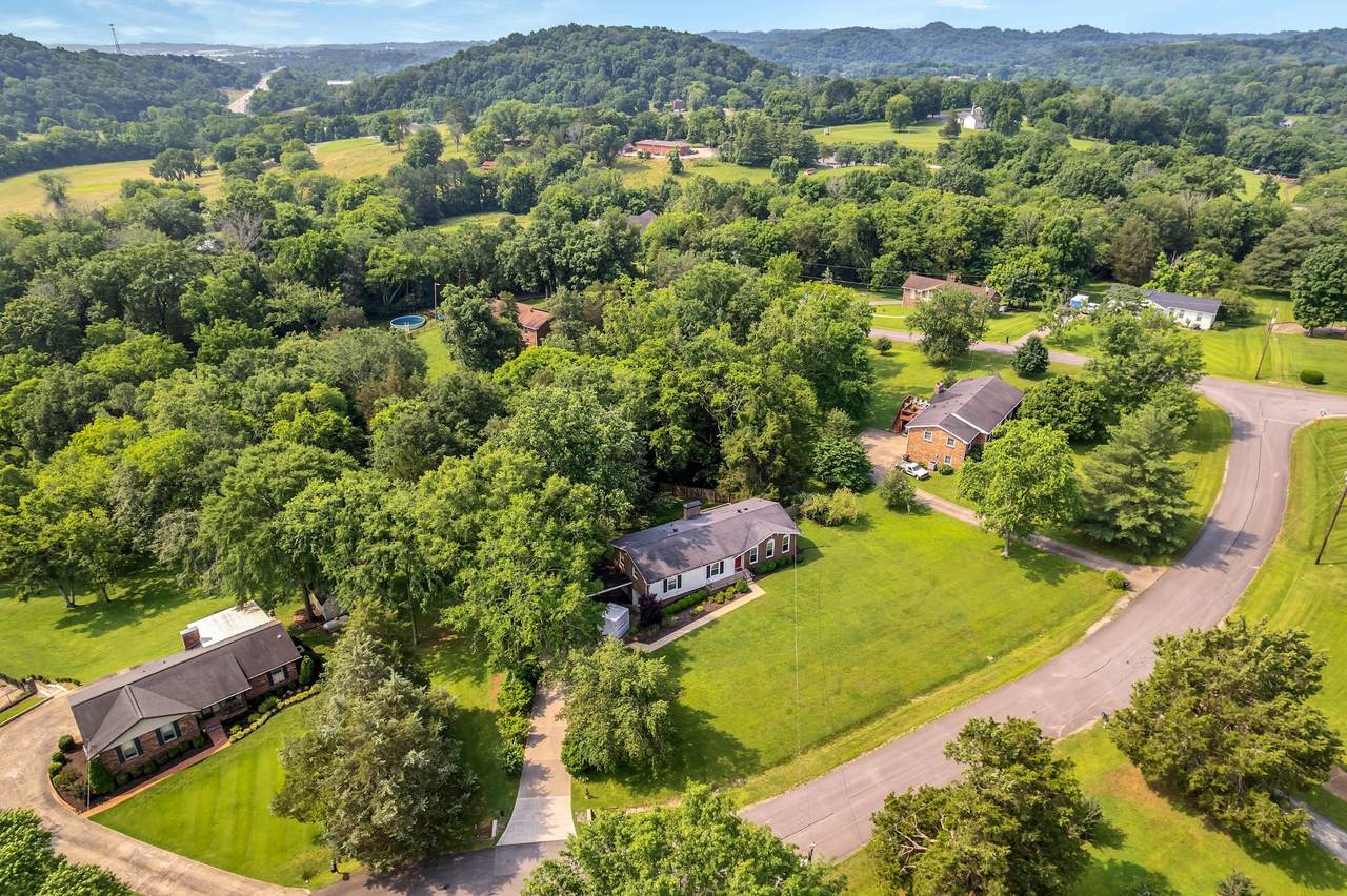 https://bt-photos.global.ssl.fastly.net/nashville/1280_boomver_1_RTC2915083-1.jpg