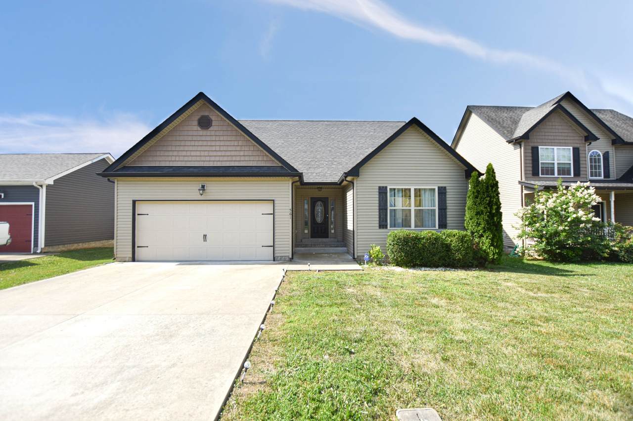 561 Falkland Circle - Photo 1