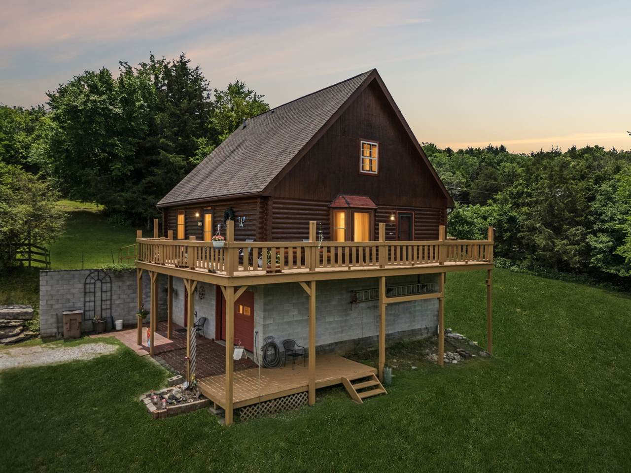 32 Morris Ln - Photo 1