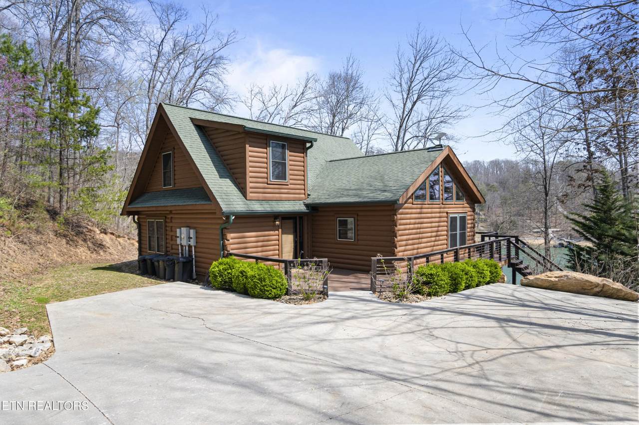 645 Bankston Lane - Photo 1