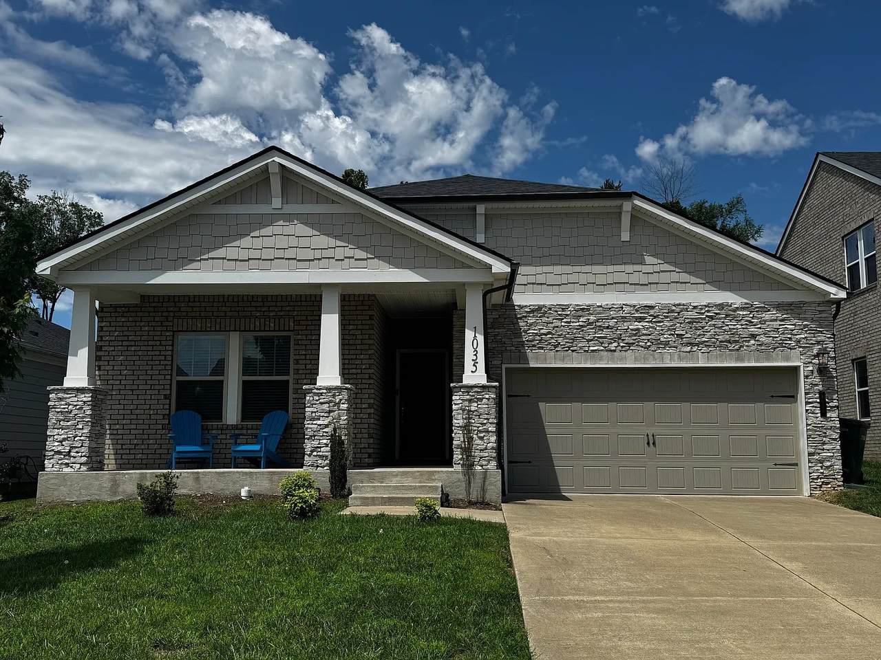 1035 Holland Ridge Way - Photo 1