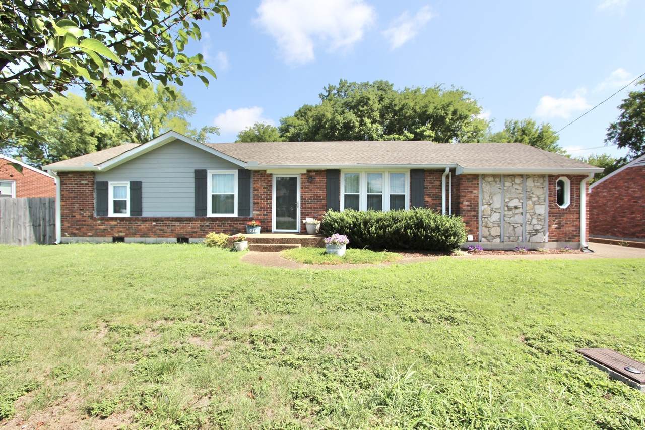 718 Harding Pl - Photo 1