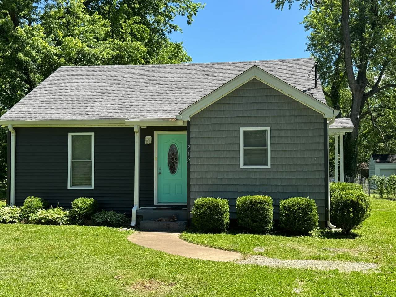 212 Wooldridge Rd - Photo 1