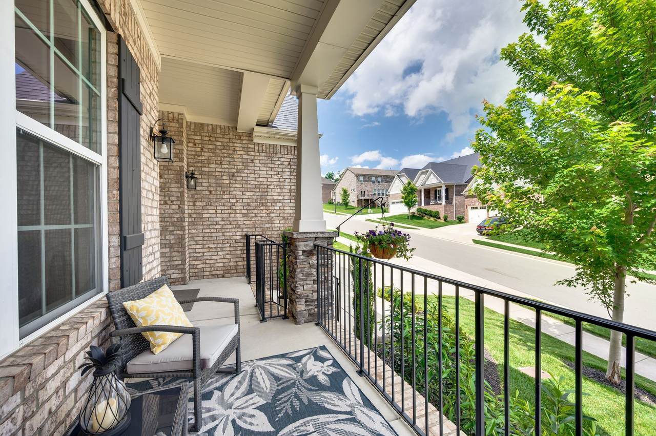 https://bt-photos.global.ssl.fastly.net/nashville/1280_boomver_1_RTC2918008-1.jpg