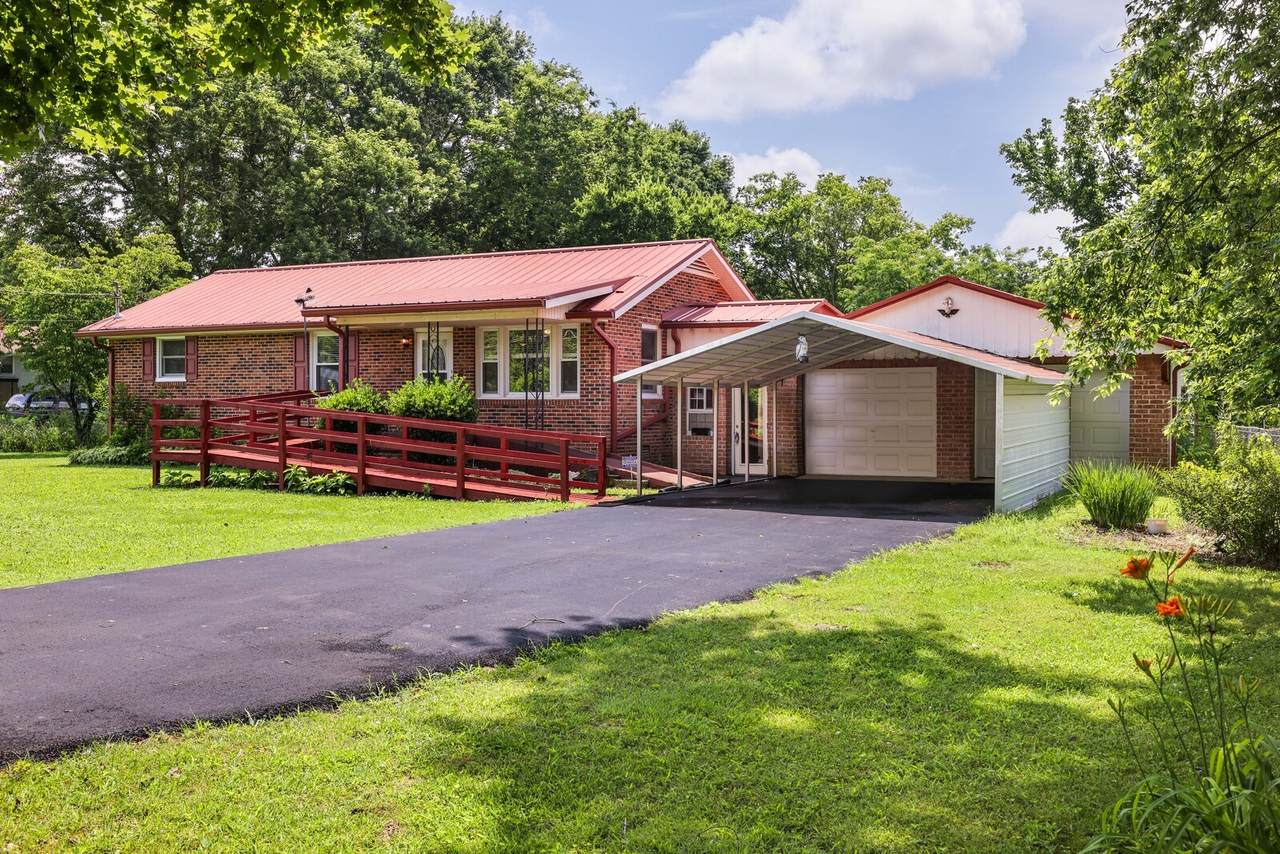 205 Cheatham Ave - Photo 1