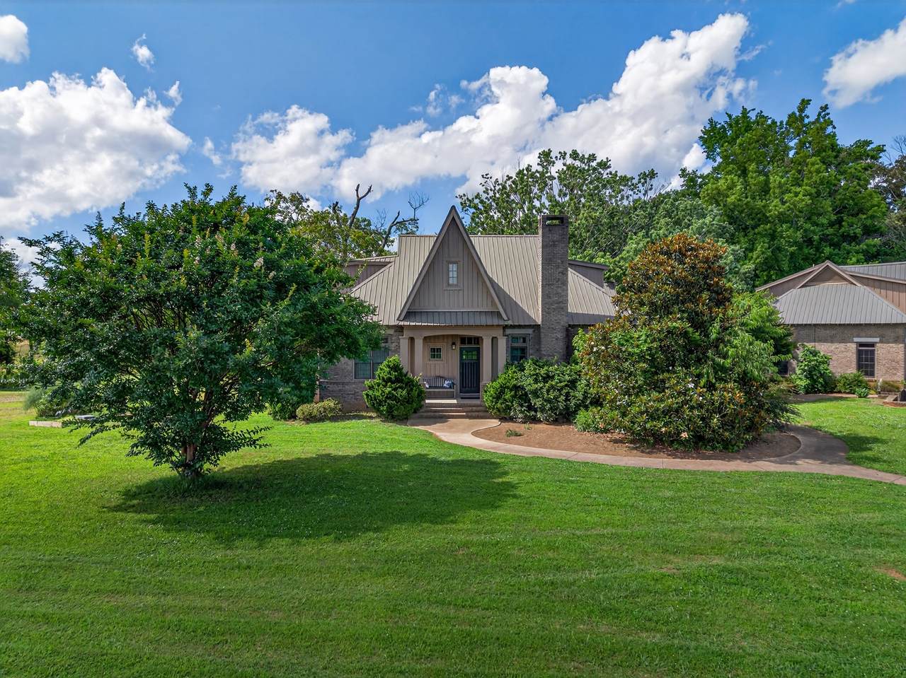 123 Jones Rd - Photo 1