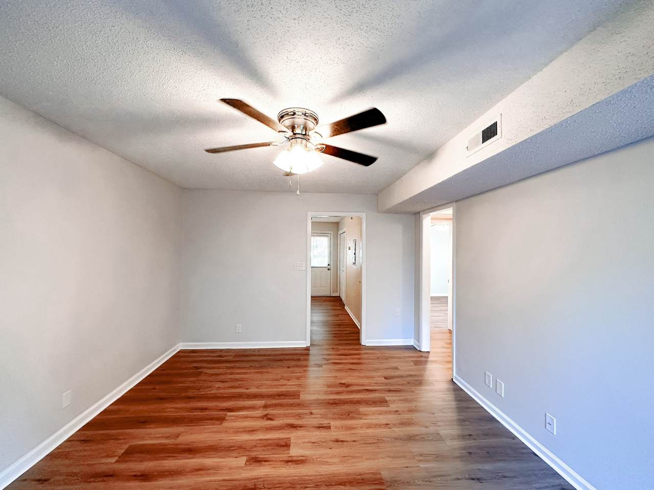 470 Martha Lane - Photo 1