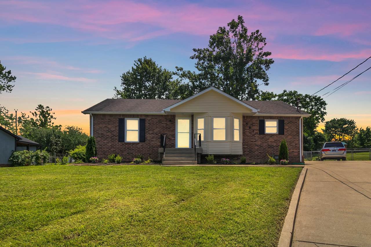 https://bt-photos.global.ssl.fastly.net/nashville/1280_boomver_1_RTC2921290-1.jpg