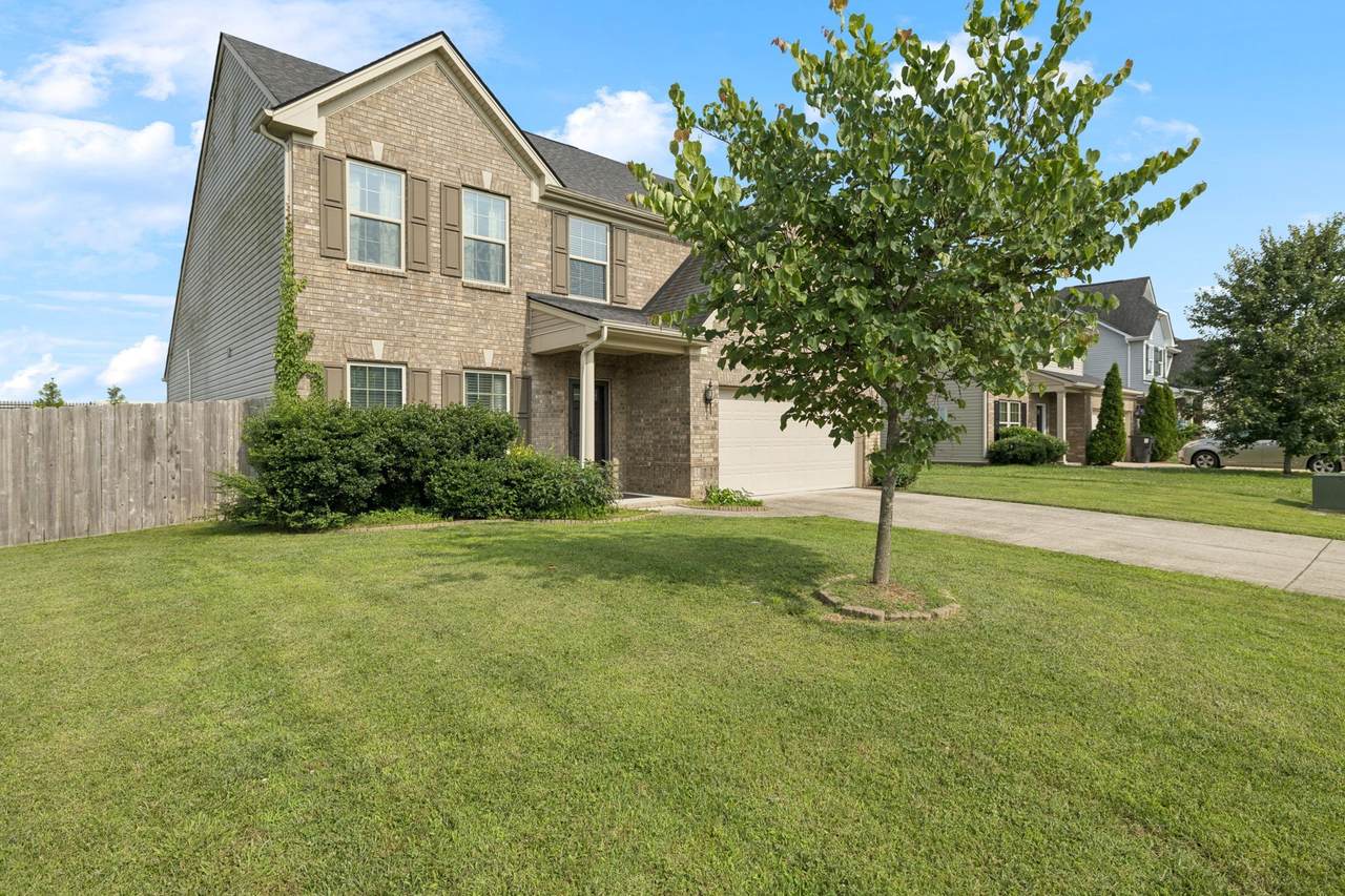 https://bt-photos.global.ssl.fastly.net/nashville/1280_boomver_1_RTC2921330-1.jpg
