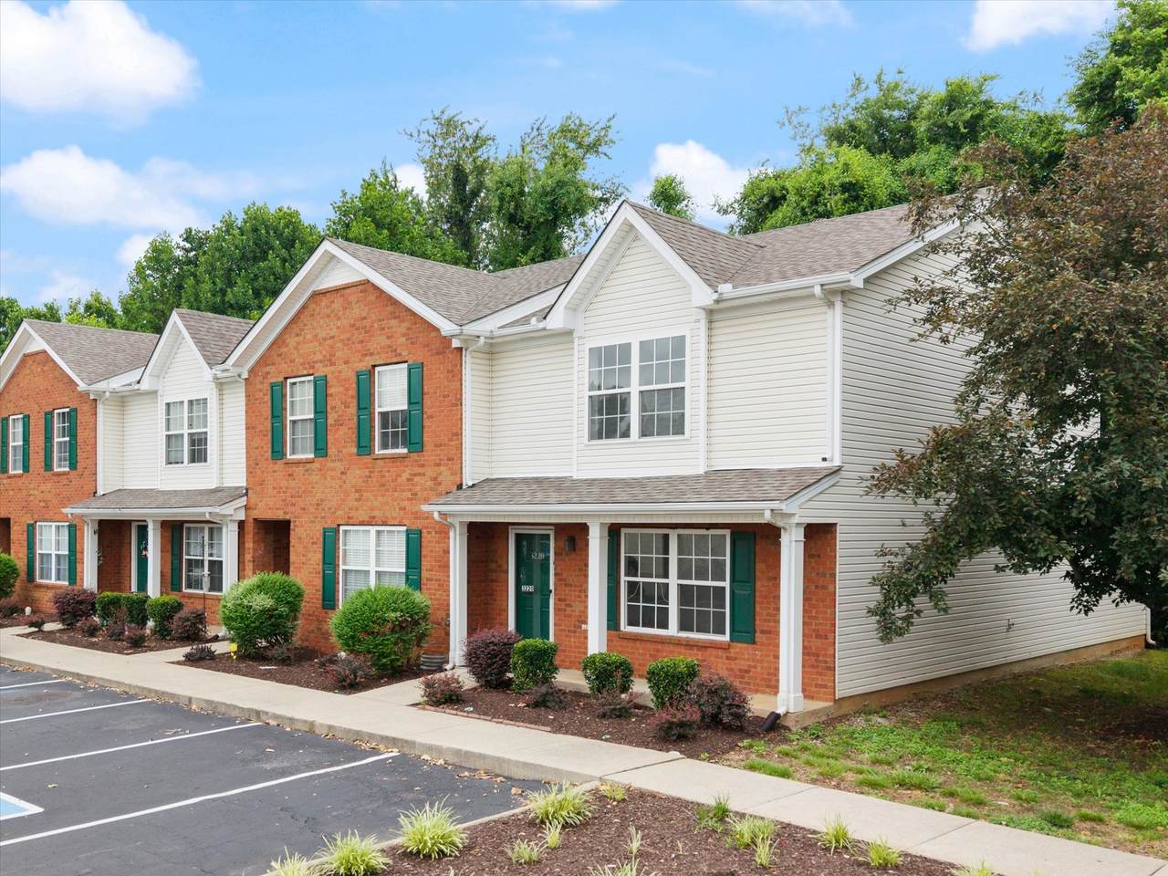 3220 Prater Ct - Photo 1