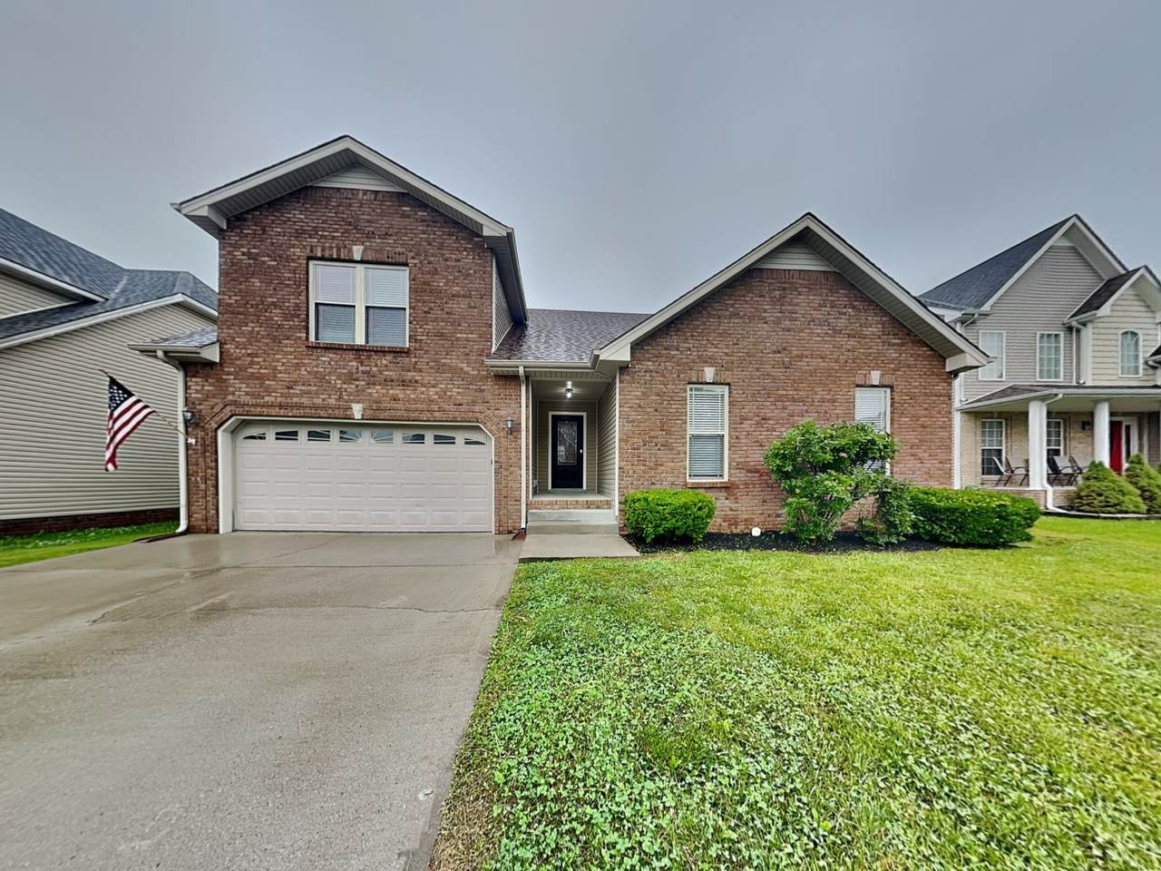 2941 Brewster Dr - Photo 1