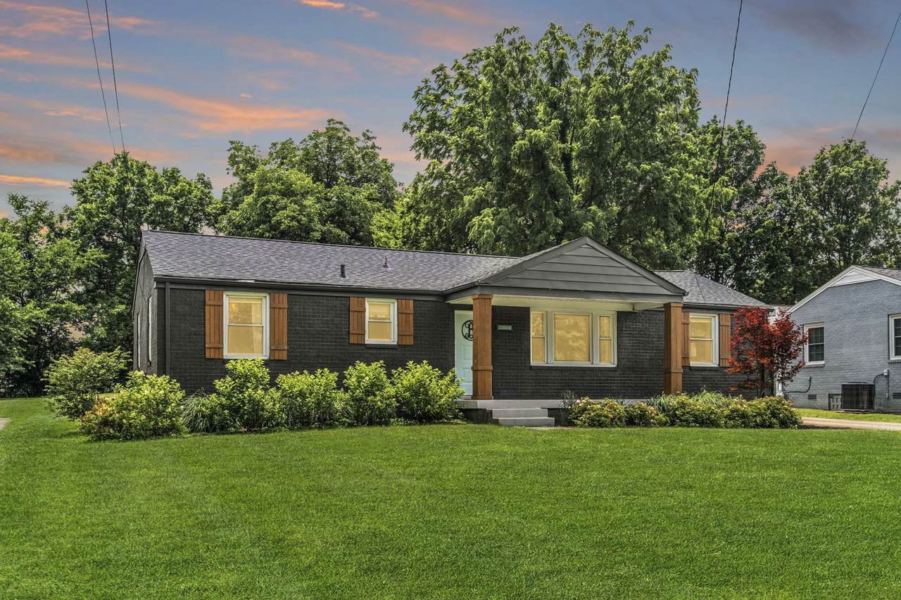 4866 Lynn Dr - Photo 1
