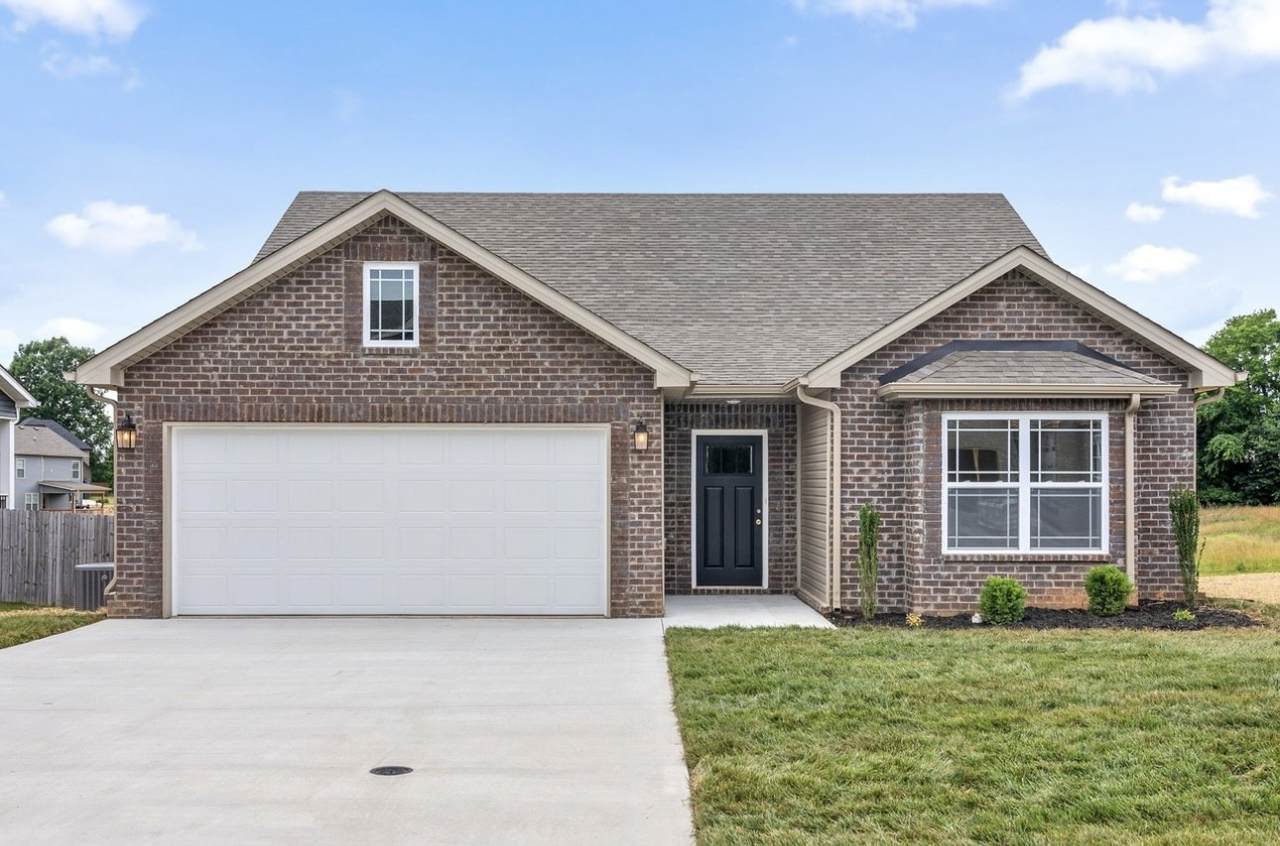1360 Harmon Ln - Photo 1