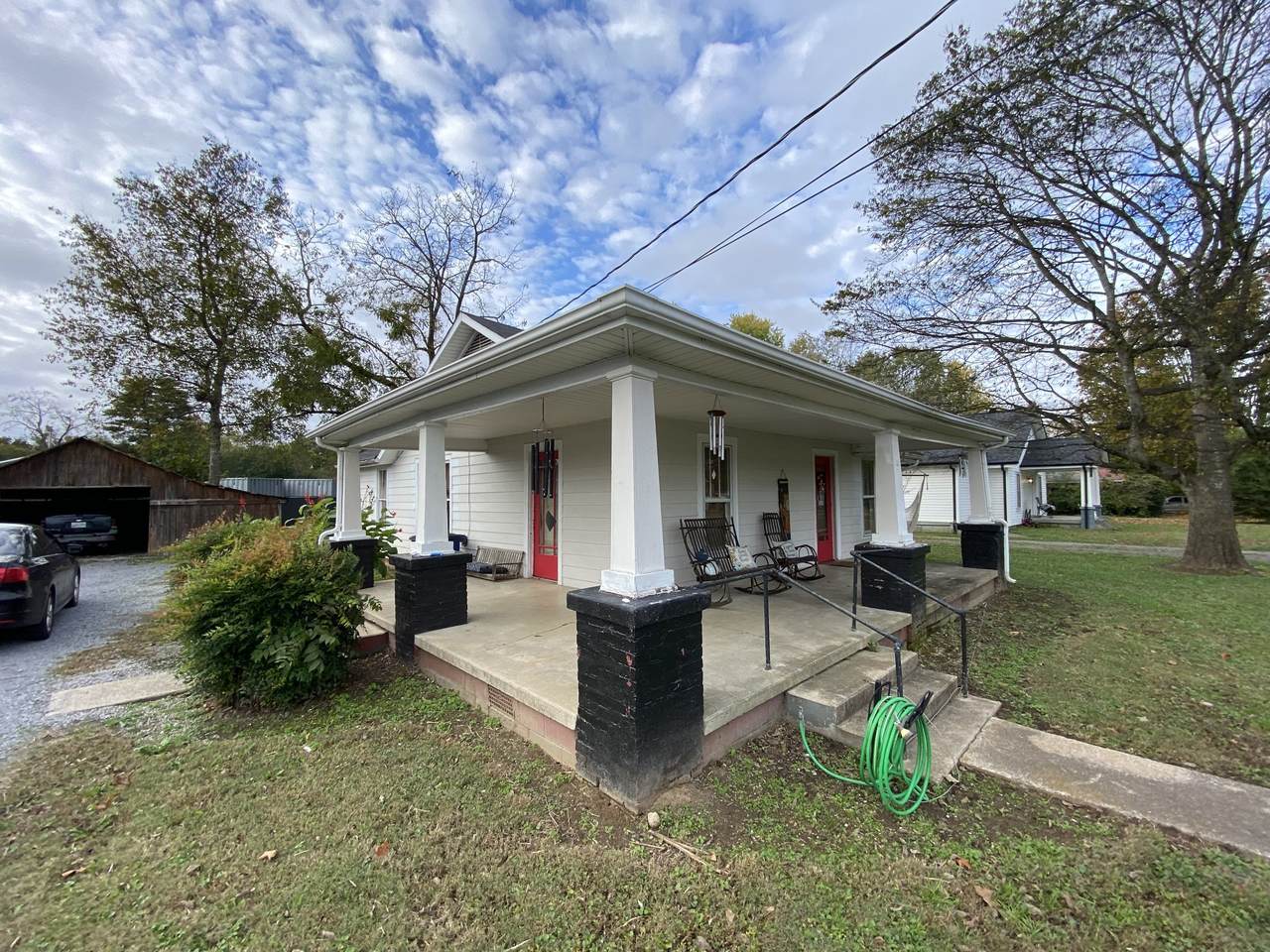 https://bt-photos.global.ssl.fastly.net/nashville/1280_boomver_1_RTC2922607-1.jpg