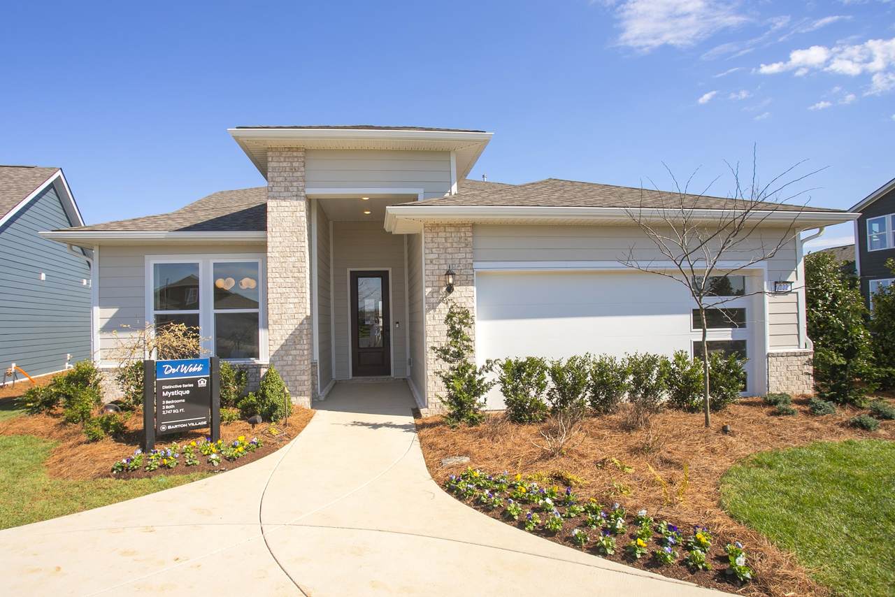 555 Scarlet Oak Road - Photo 1