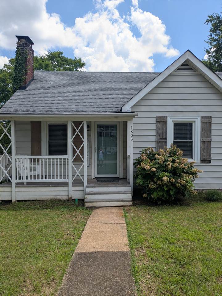 1803 Dimple Ct - Photo 1