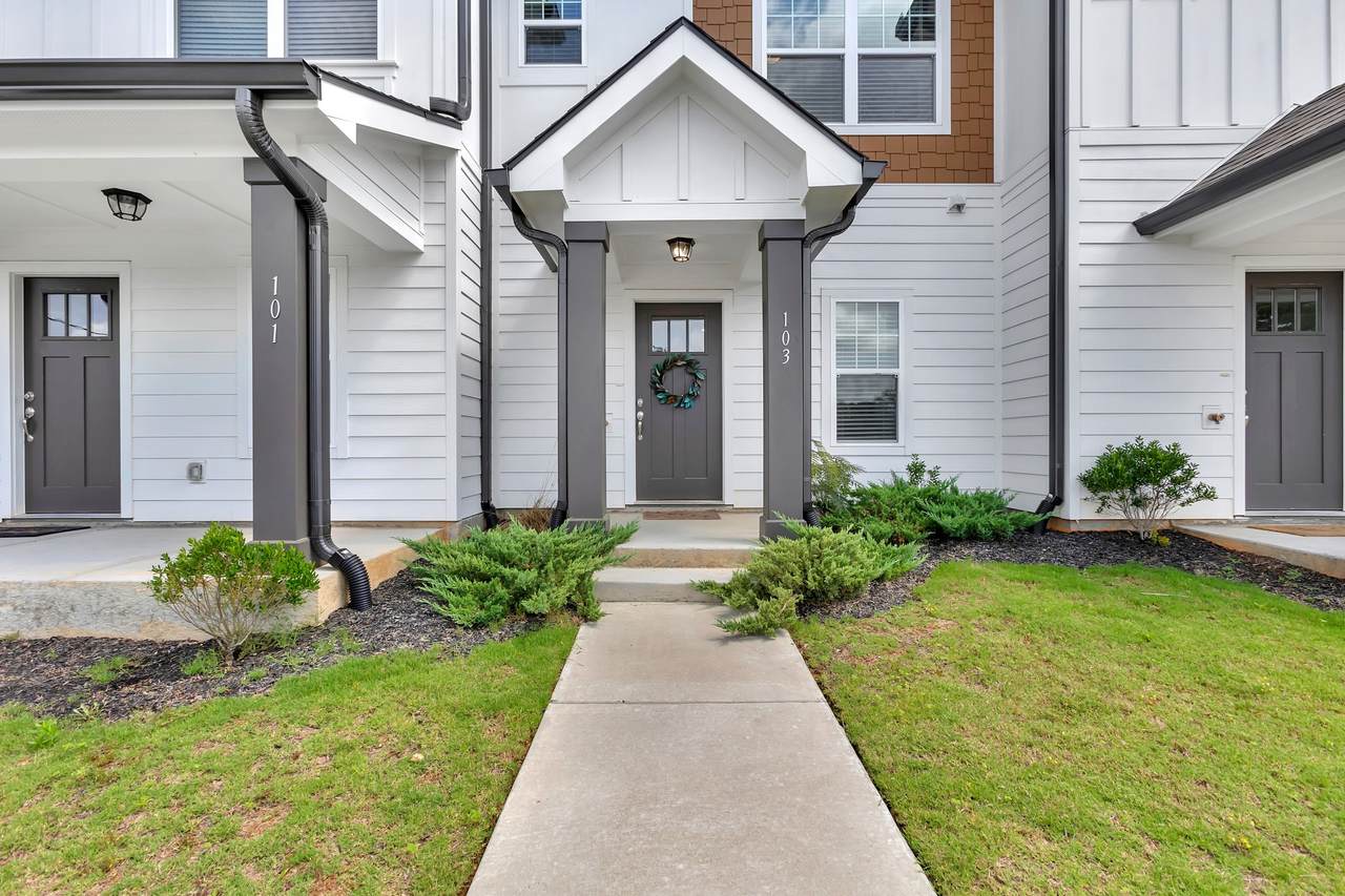 103 E Forge Ct - Photo 1