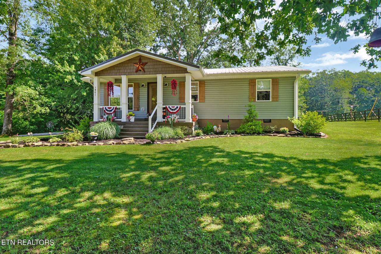1401 Pennsylvania Ave - Photo 1