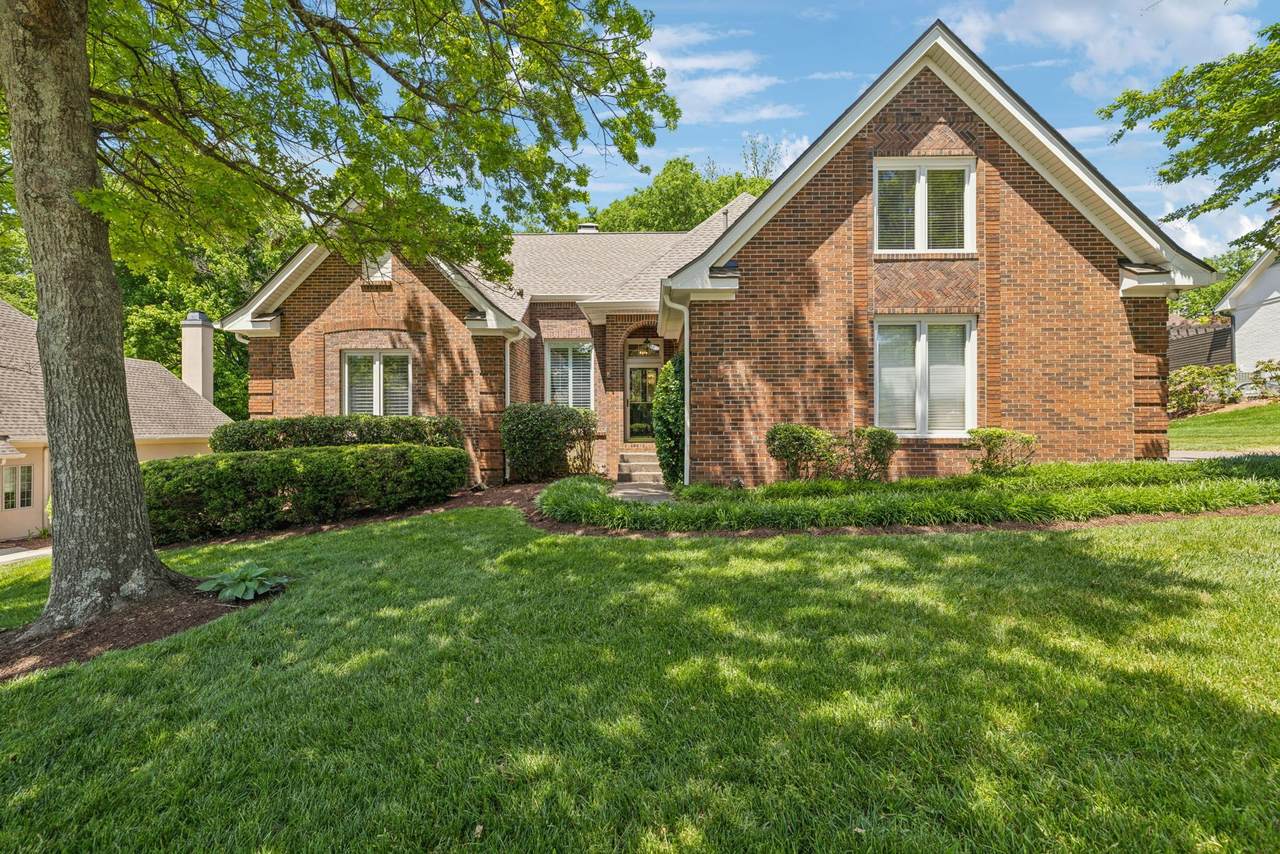 5560 Hearthstone Ln - Photo 1