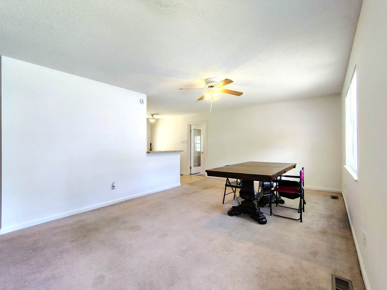 https://bt-photos.global.ssl.fastly.net/nashville/1280_boomver_1_RTC2923454-1.jpg
