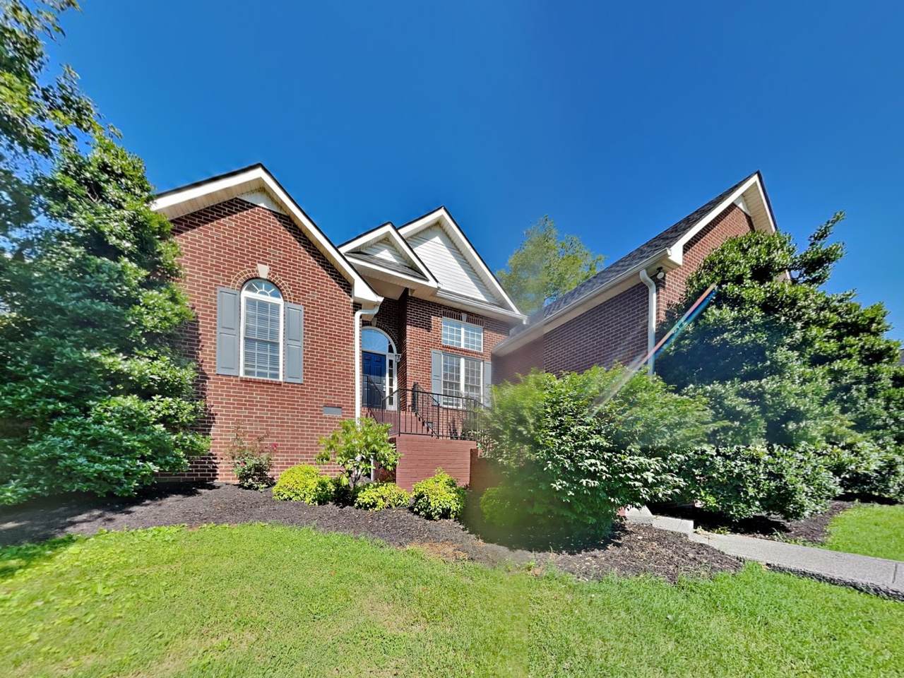 419 Fieldstone Dr - Photo 1