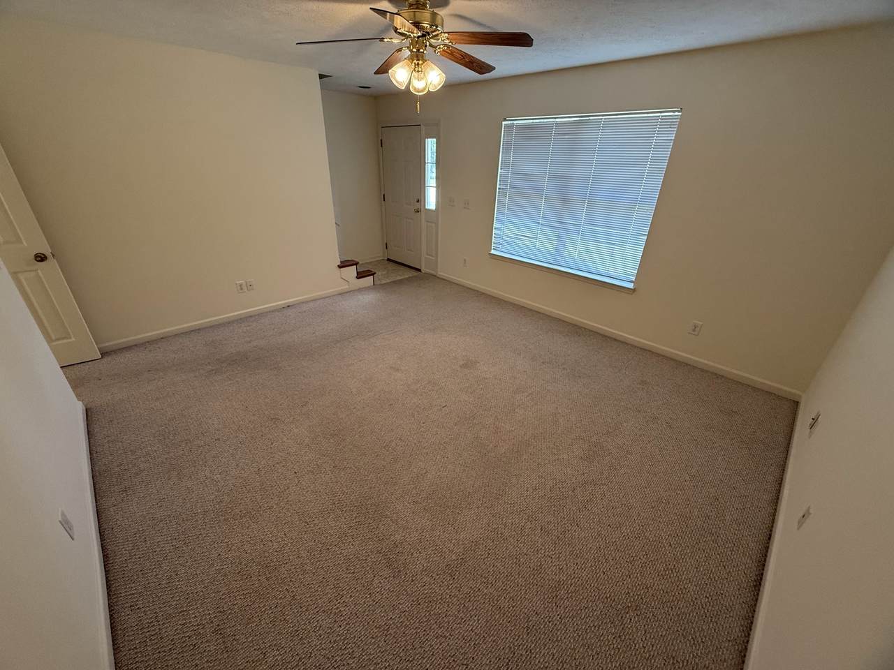 https://bt-photos.global.ssl.fastly.net/nashville/1280_boomver_1_RTC2923888-1.jpg