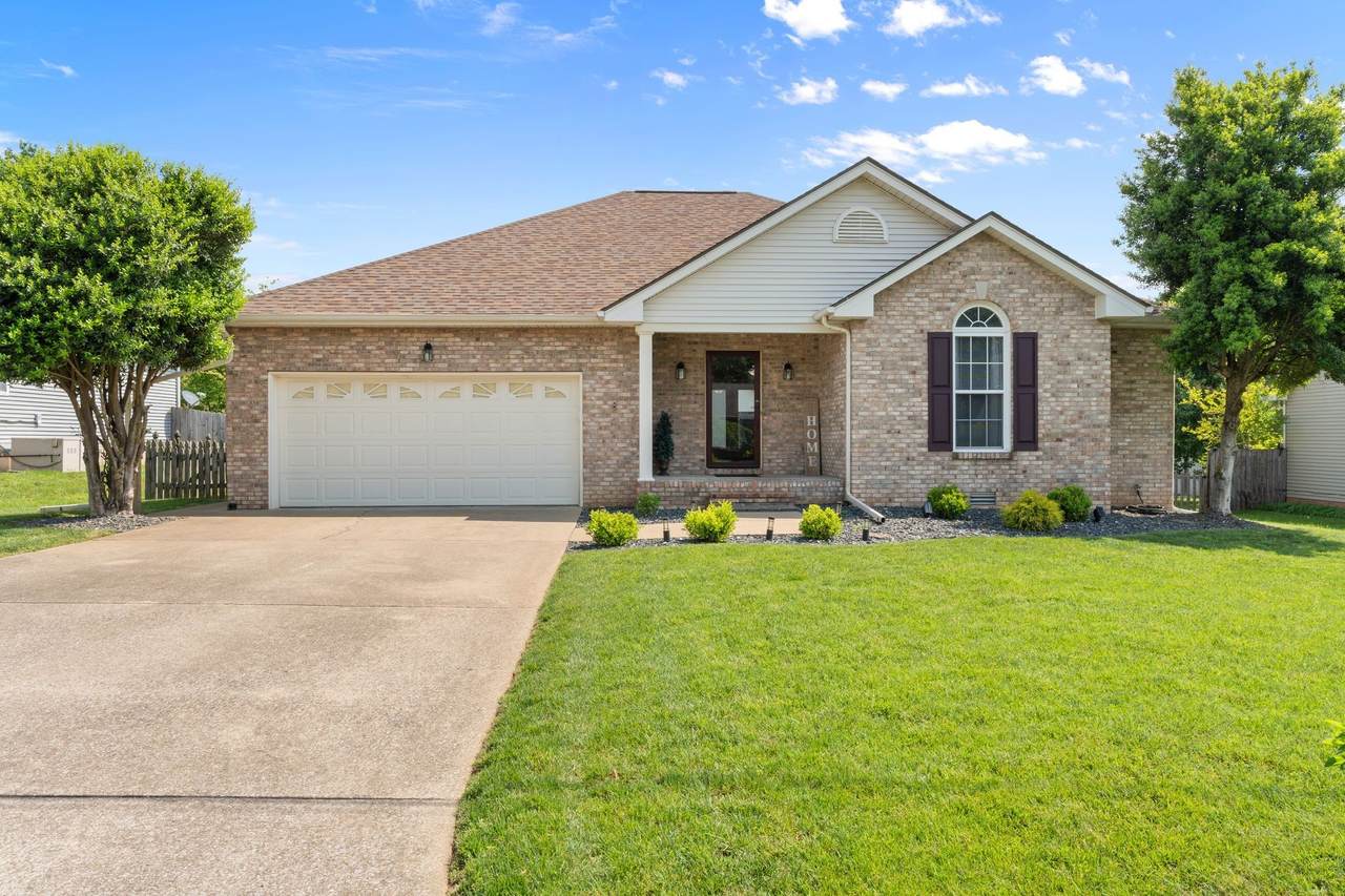 917 Lone Oak Dr - Photo 1