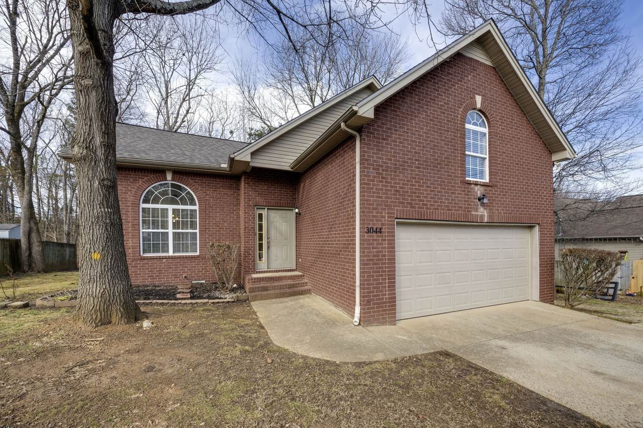 3044 Stone Bridge Rd - Photo 1