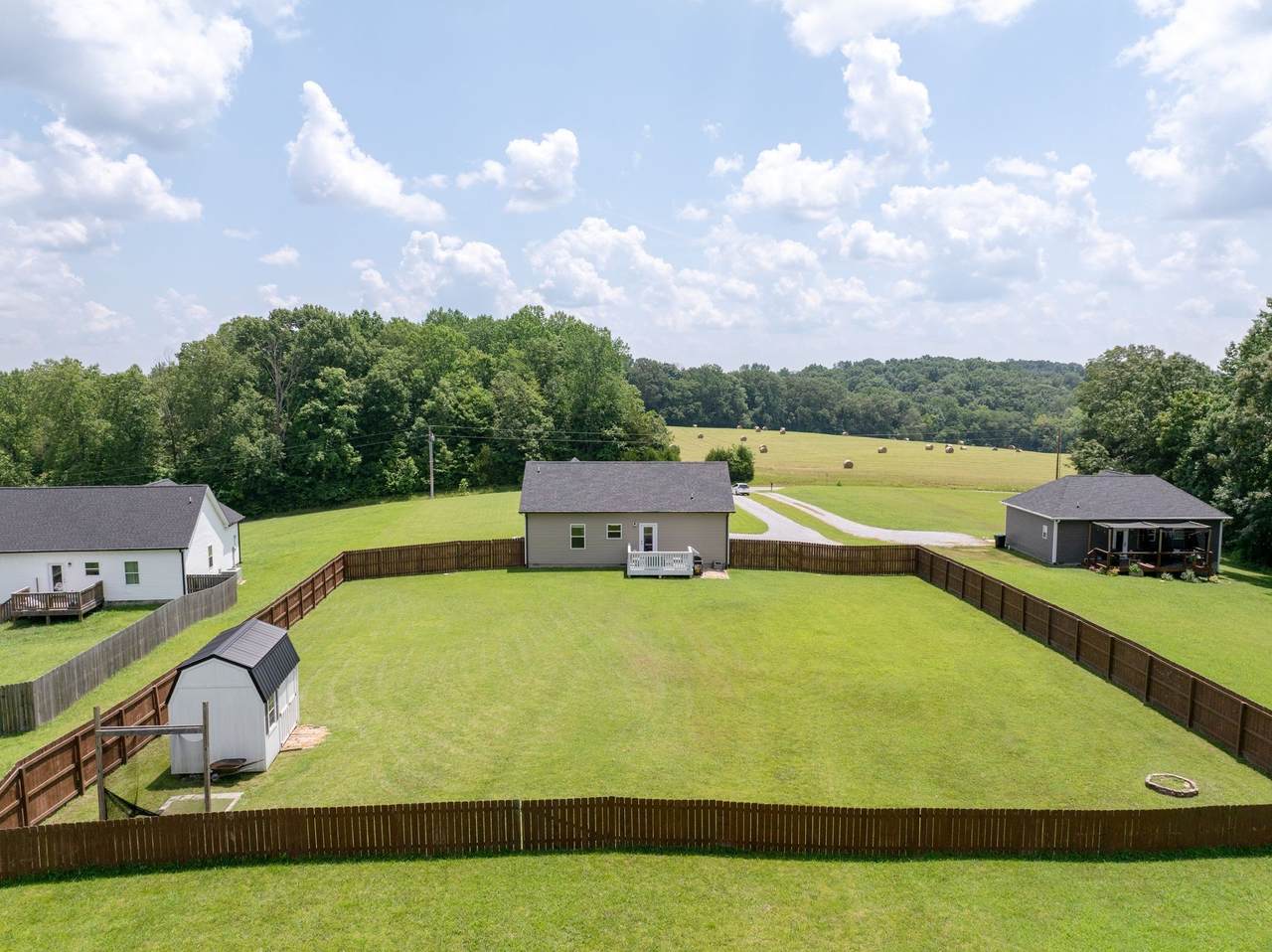 https://bt-photos.global.ssl.fastly.net/nashville/1280_boomver_1_RTC2924599-1.jpg