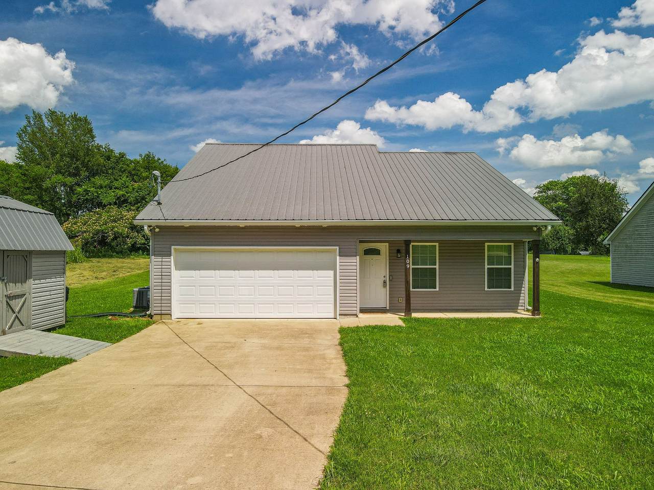 109 Tindell Ln - Photo 1