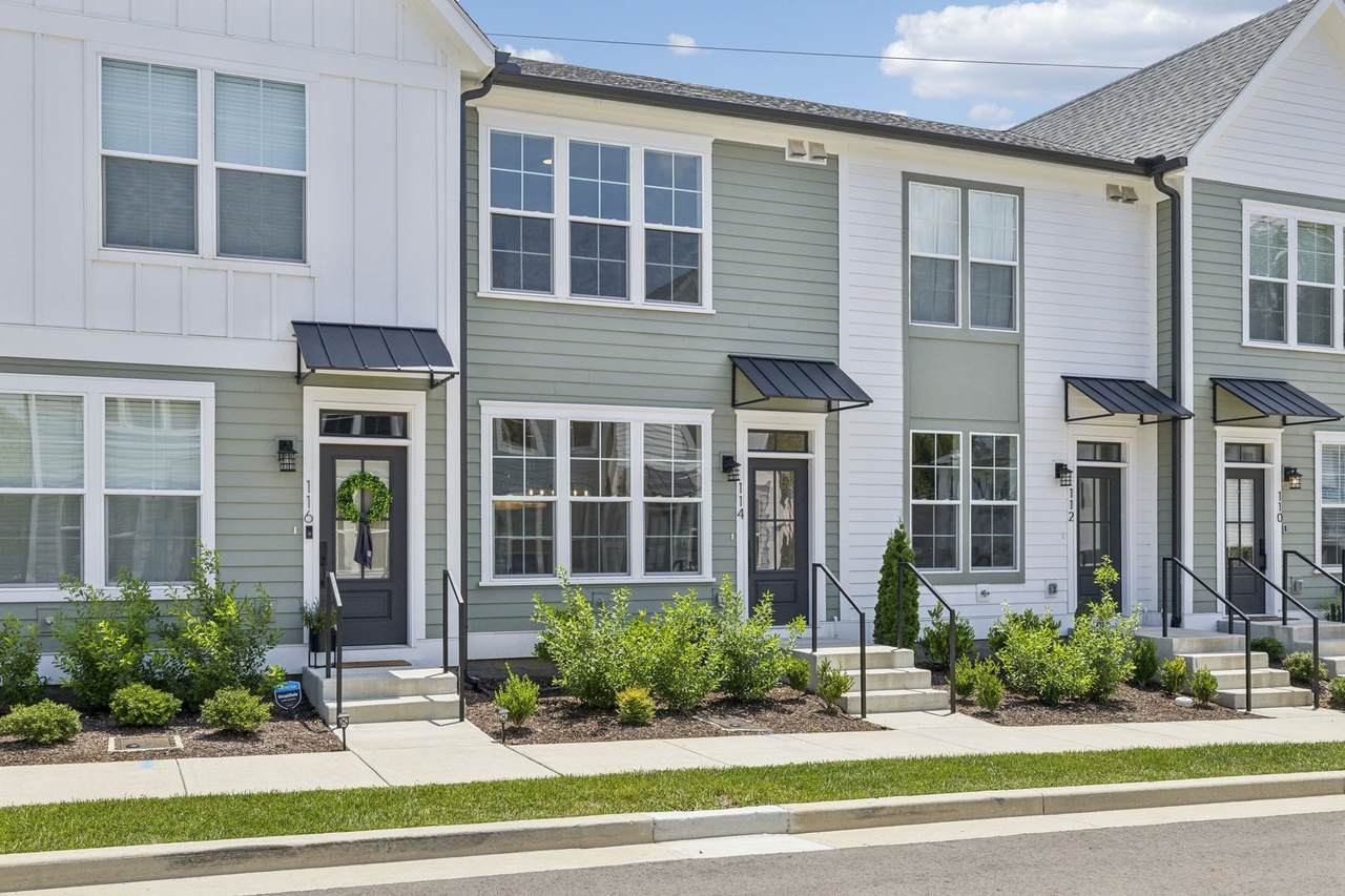 114 Stella Dr - Photo 1