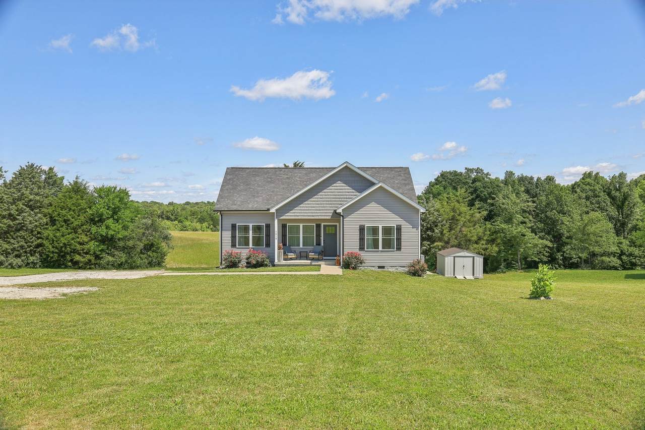 1219 Oak Grove Rd - Photo 1