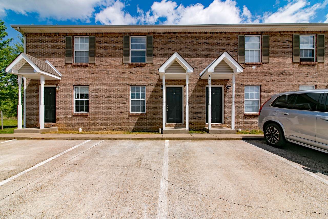 821 Oak Arbor Ct - Photo 1
