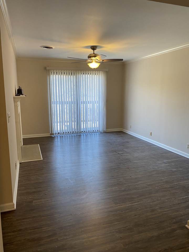 135 Hicks Rd - Photo 1