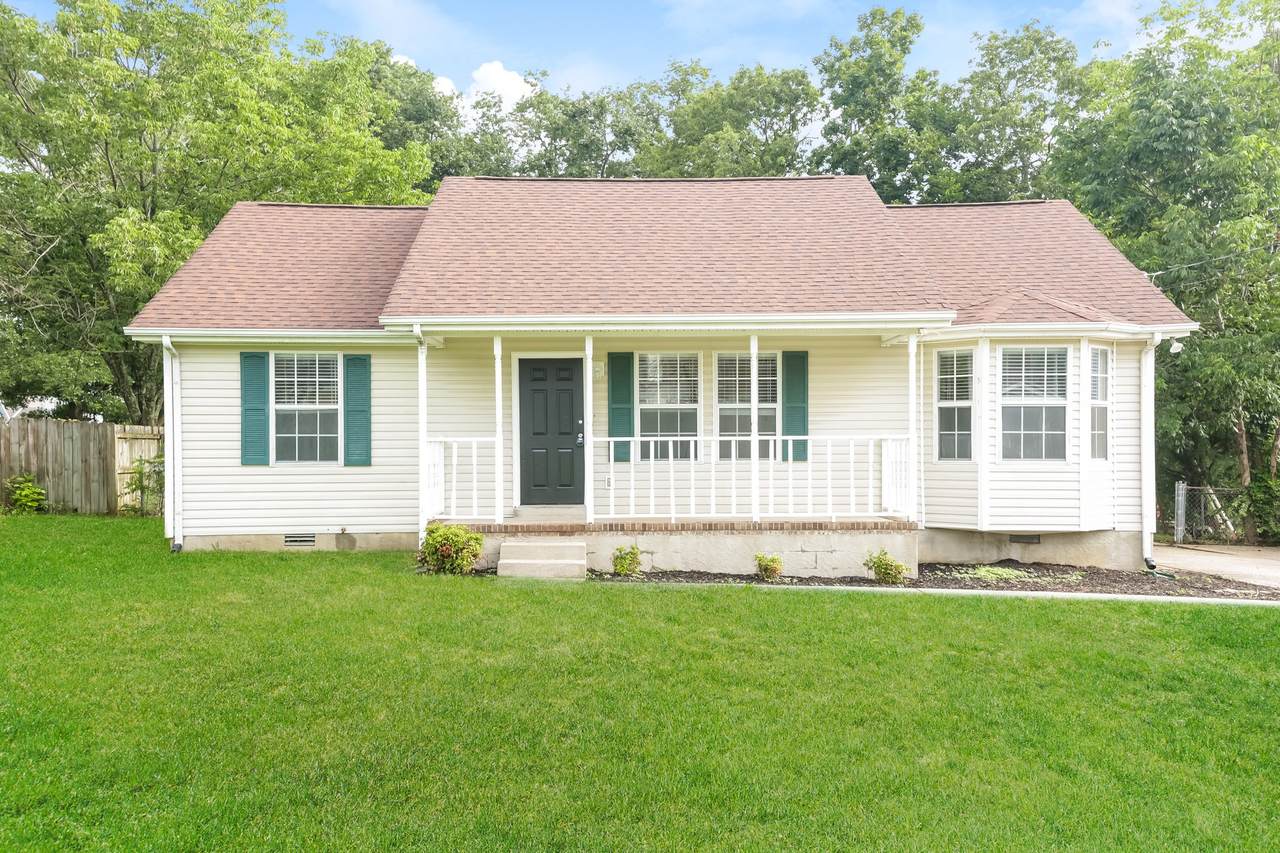 208 Riverwood Dr - Photo 1