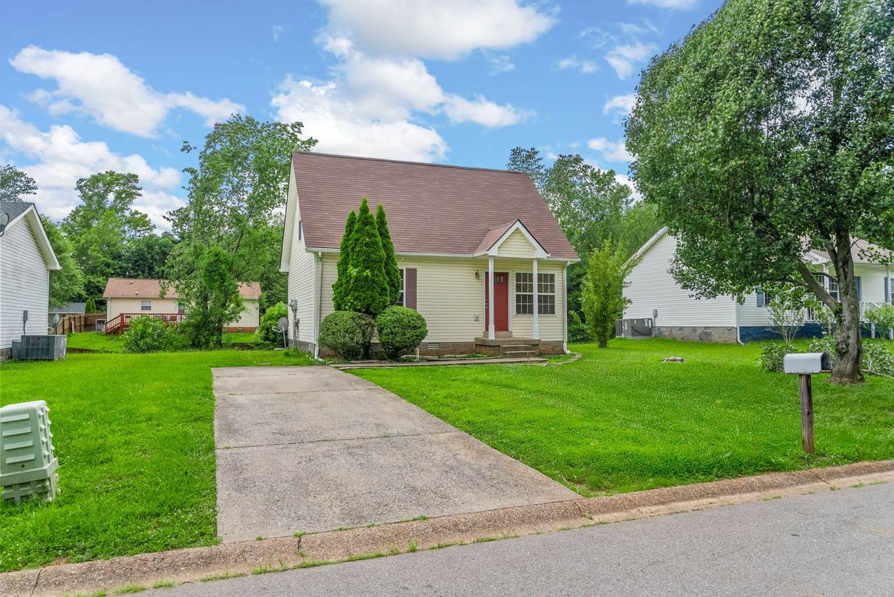 320 Lafayette Point Cir - Photo 1