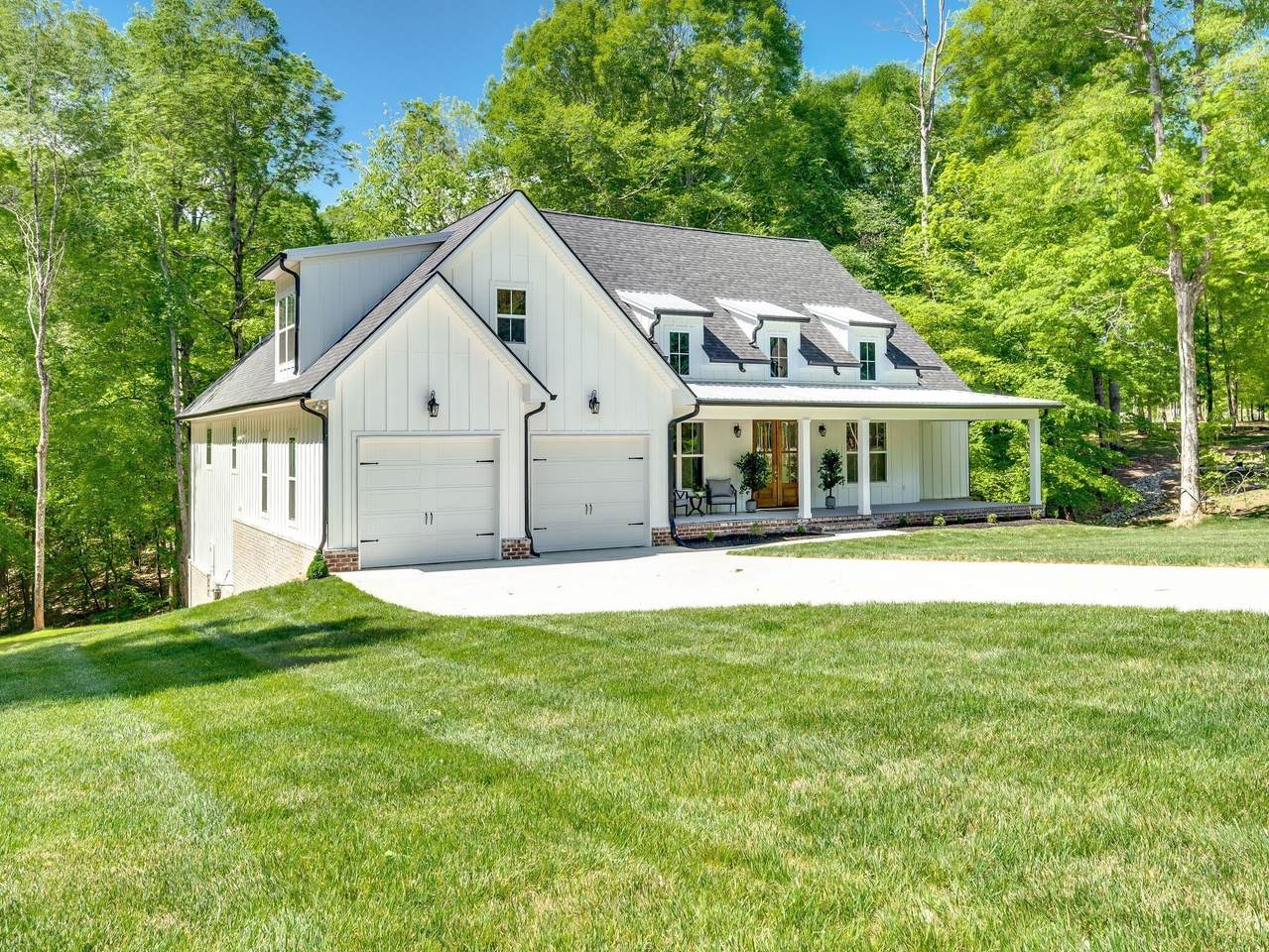 545 Delacy - Photo 1