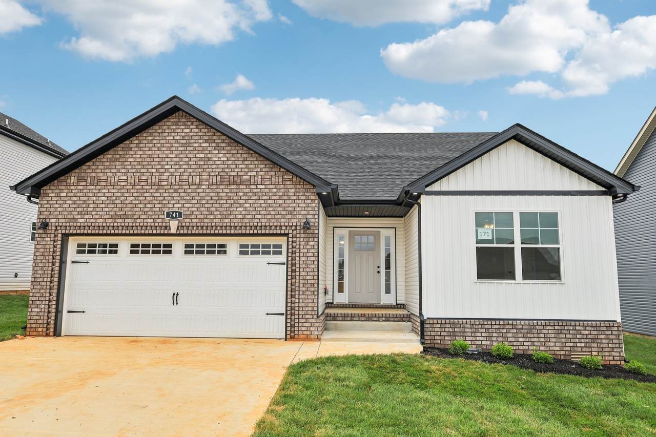 741 Carrillo Dr - Photo 1