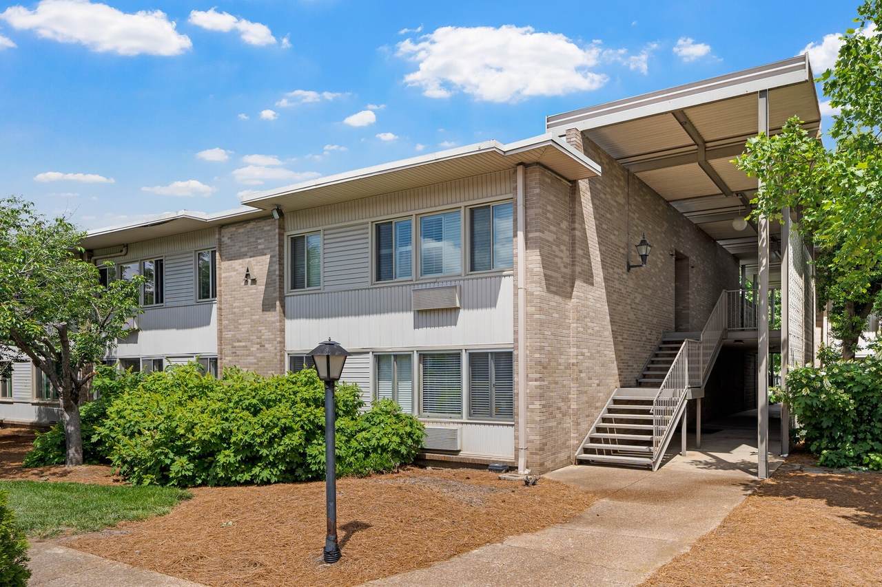 2020 Beech Ave - Photo 1