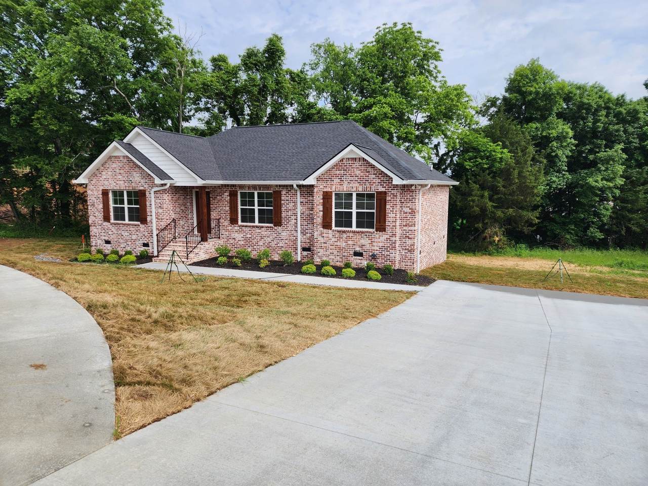 20 Scenic Ln - Photo 1
